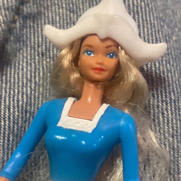 NEW Encore FIESSO💕sparkle high-tops 10/10.5+💙Barbie ornament/keychain - Picture 8 of 14